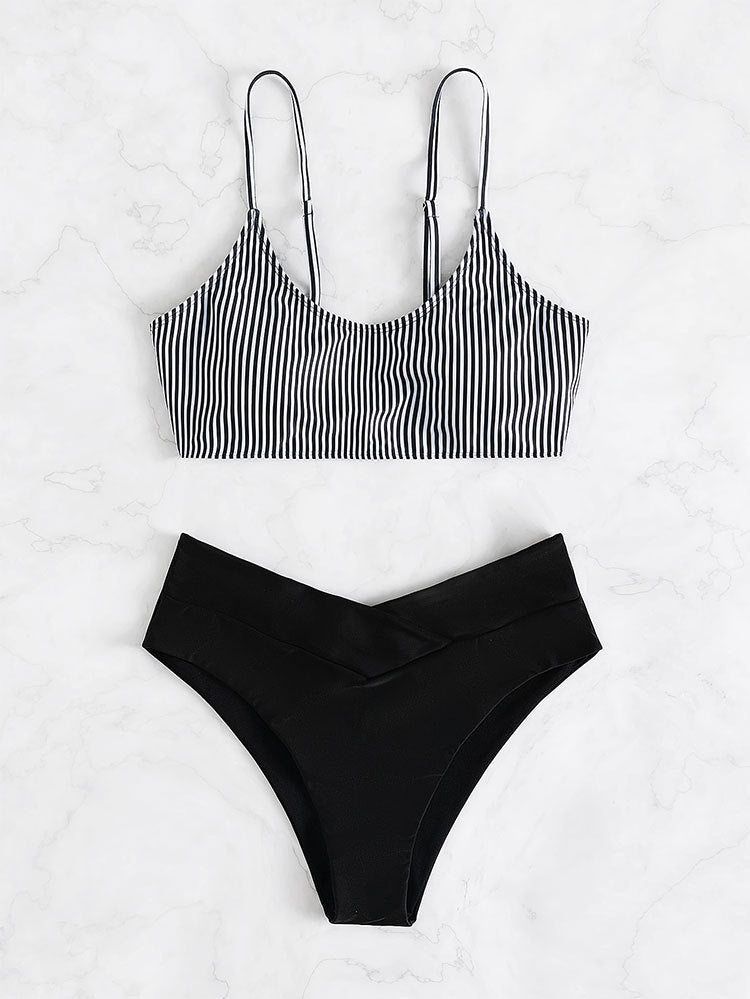 Damen Bikiniset mit raffiniertem Trägerdesign und hoch tailliertem Höschen Echo Archiv
