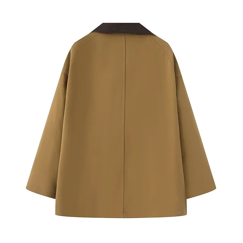 Damen oversize Cape-Mantel mit Cordkragen, Knebelverschlüssen und großen aufgesetzten Klappentaschen – Montévia