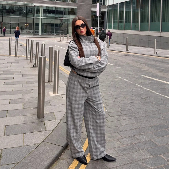 Damen Oversize Karo-Zweiteiler aus Tailormix mit Stehkragen Echoarchiv
