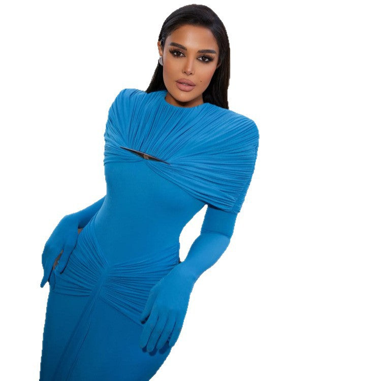 Damen Elegantes figurbetontes Abendkleid mit plissiertem Schalkragen und integrierten Armstulpen Echoarchiv