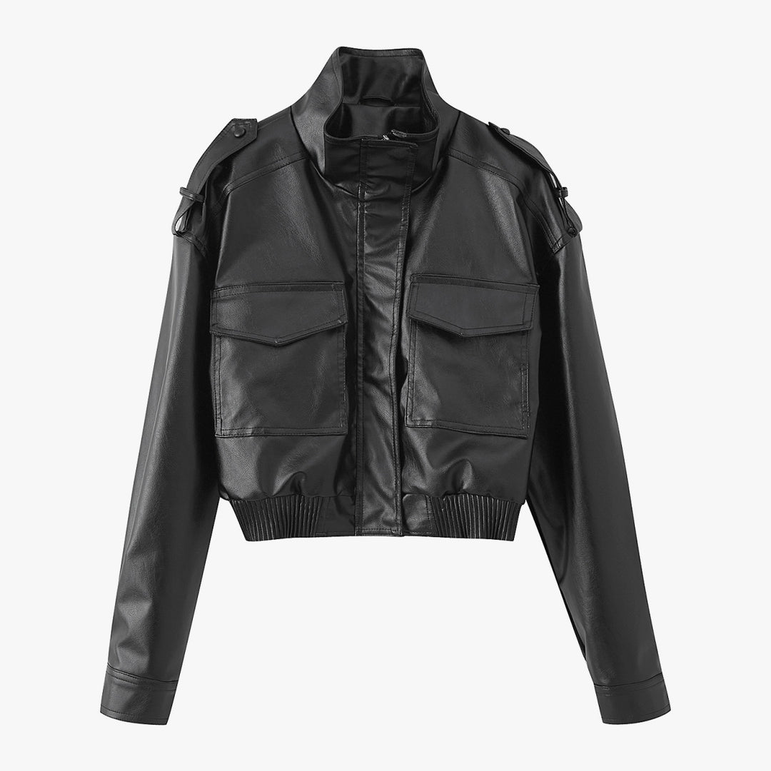 Damen Kurz geschnittene Blousonjacke aus Veganleder mit Schulterklappen und Pattentaschen Echo Archiv