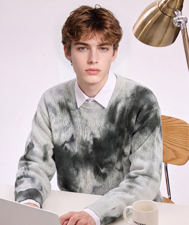 Herren Oversize-Strickpullover mit Batikoptik, Rundhalsausschnitt und Rippbündchen Echoarchiv