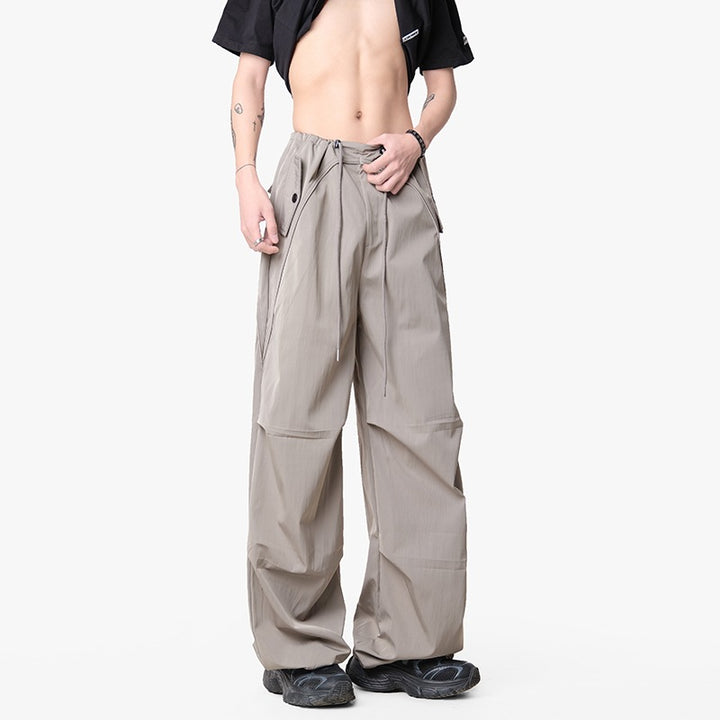 Herren Weite Funktions-Nylonhose mit Tunnelzugbund, Utility-Taschen & Baggy-Silhouette Echoarchiv