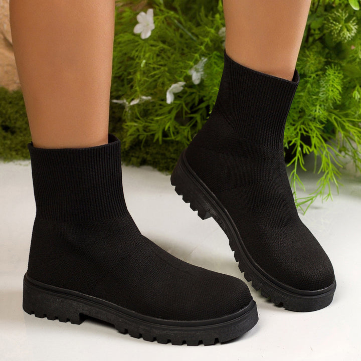 Damen nan gestrickte Sock-Stiefelette mit elastischem Rippbund stoßdämpfender Leichtsohle und robustem Traktorprofil Echo Archiv