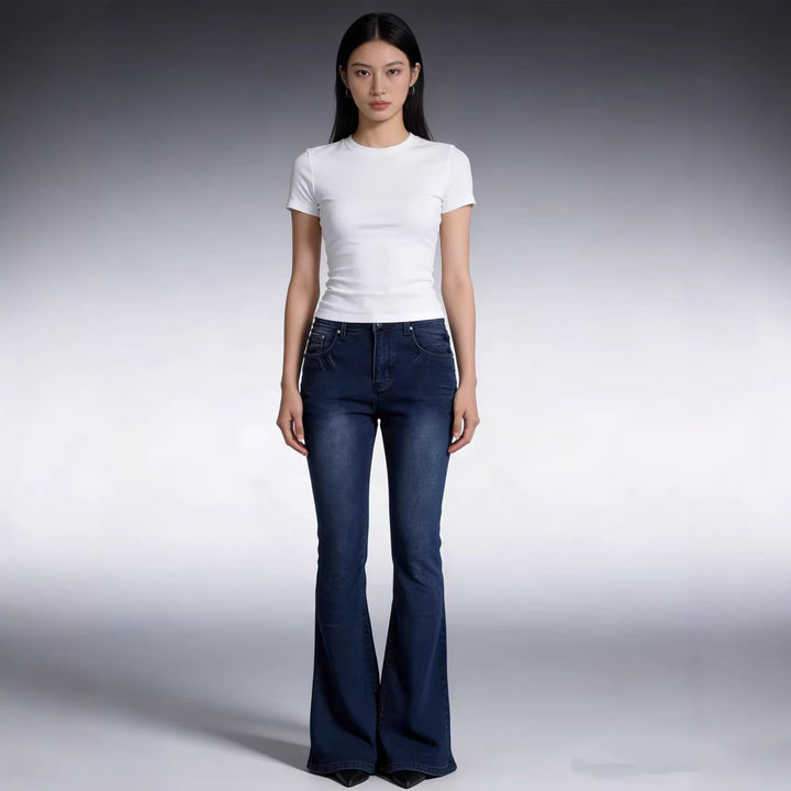 Damen Hoch geschnittene Flared Jeans mit eleganter Silhouette Echo Archiv
