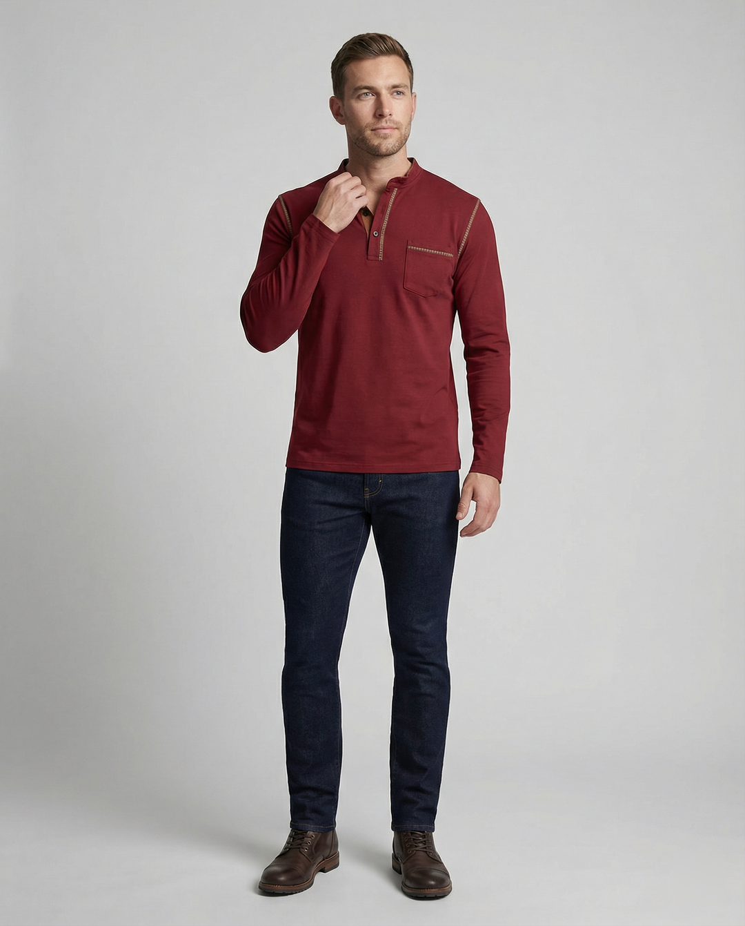 Herren Langarmshirt mit lässigem Stehkragen und kontrastierenden Akzenten Echoarchiv
