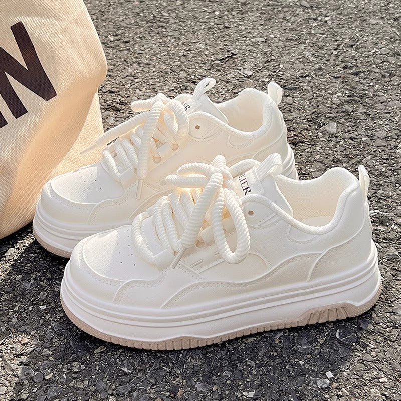 Damen Plattform Sneaker mit dicker Sohle und atmungsaktivem Obermaterial Echo Archiv