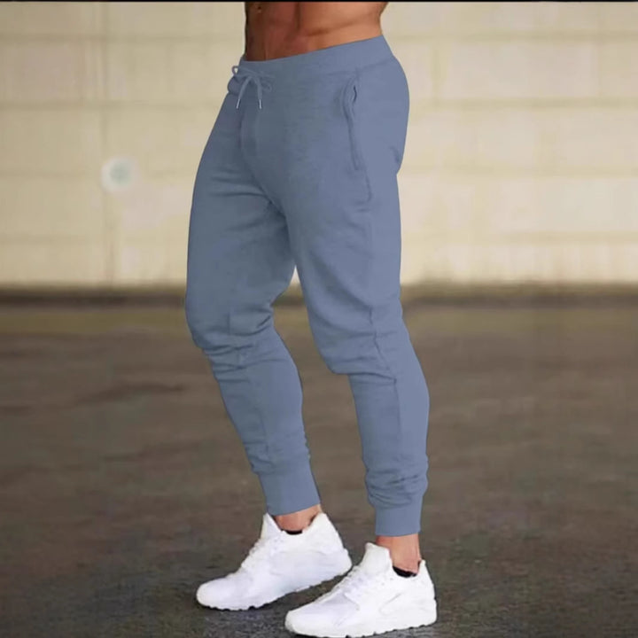 Herren sportliche Slim-Fit Jogginghose Echoarchiv