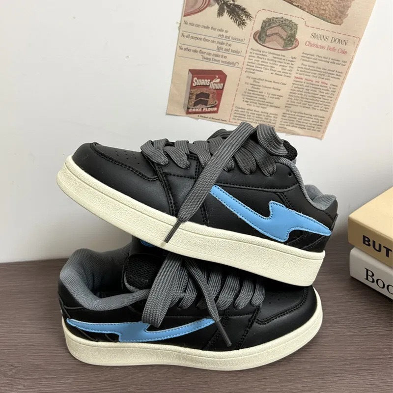 Damen Sneakers mit dämpfendem Komfort und sportlichem Design Echo Archiv