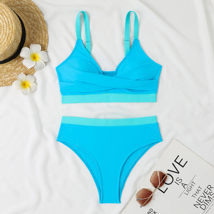Damen Sportlicher Bikini mit modischem Wickeldesign Echo Archiv