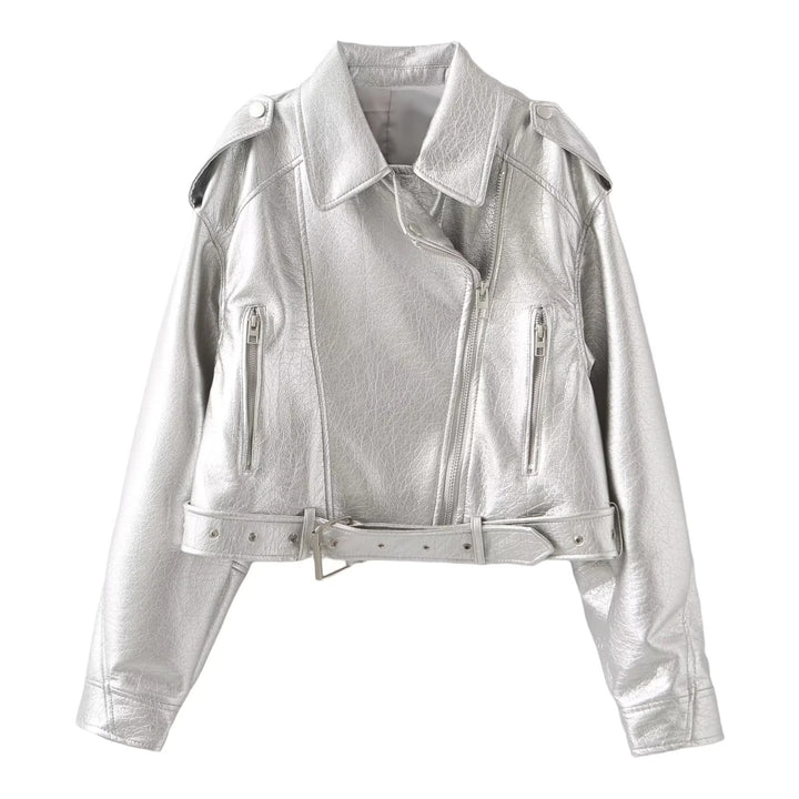 Damen kurzer Bikerjacke aus veganem Lederimitat mit asymmetrischem Reißverschluss, Taillengürtel und Schulterklappen – Célinea