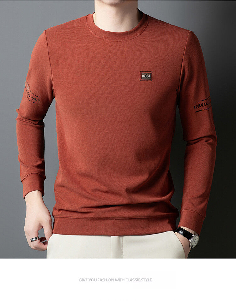 Herren Langarmshirt mit modischem Schnitt und feinen Akzenten Echoarchiv