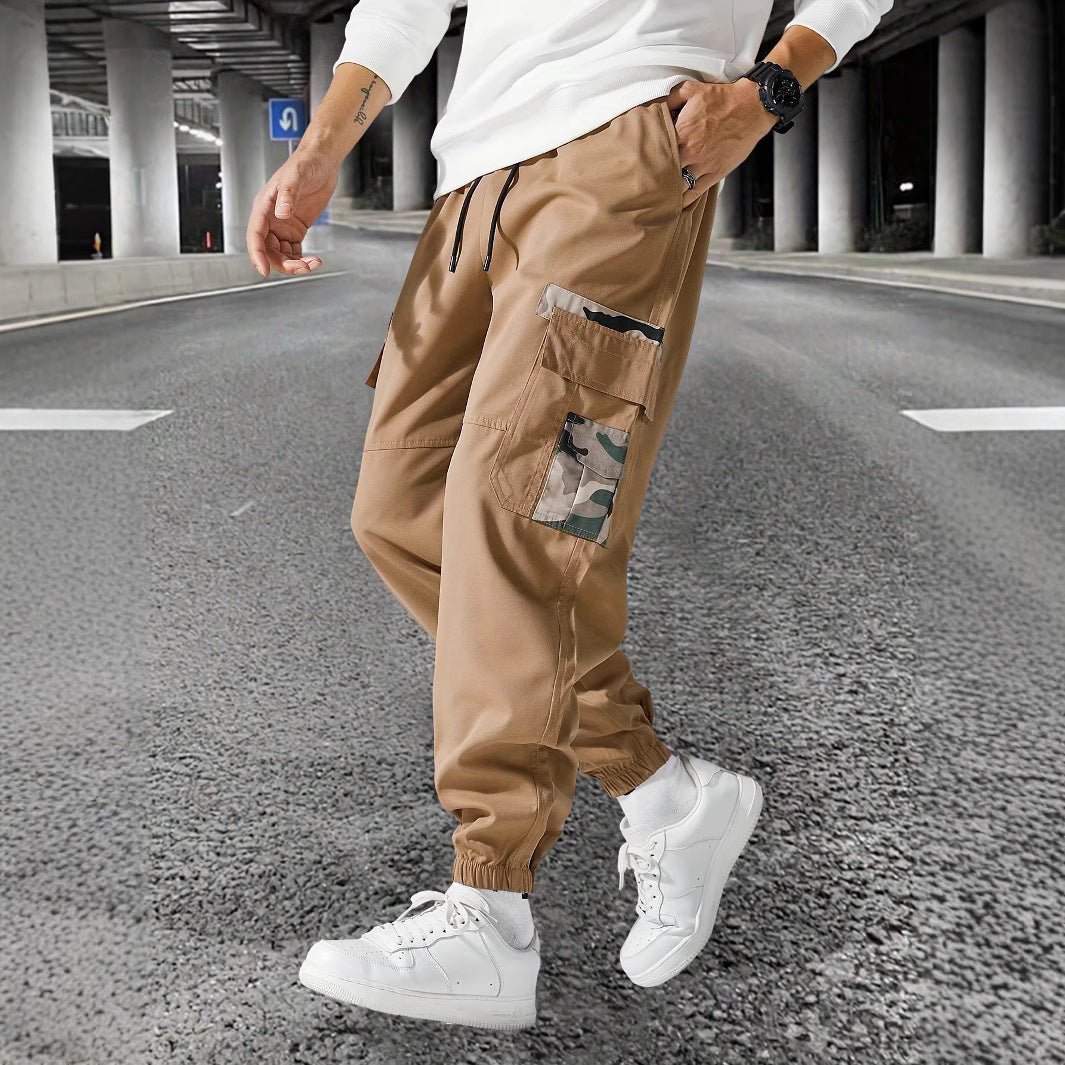 Herren modische Cargo-Hose mit praktischen Taschen Echoarchiv