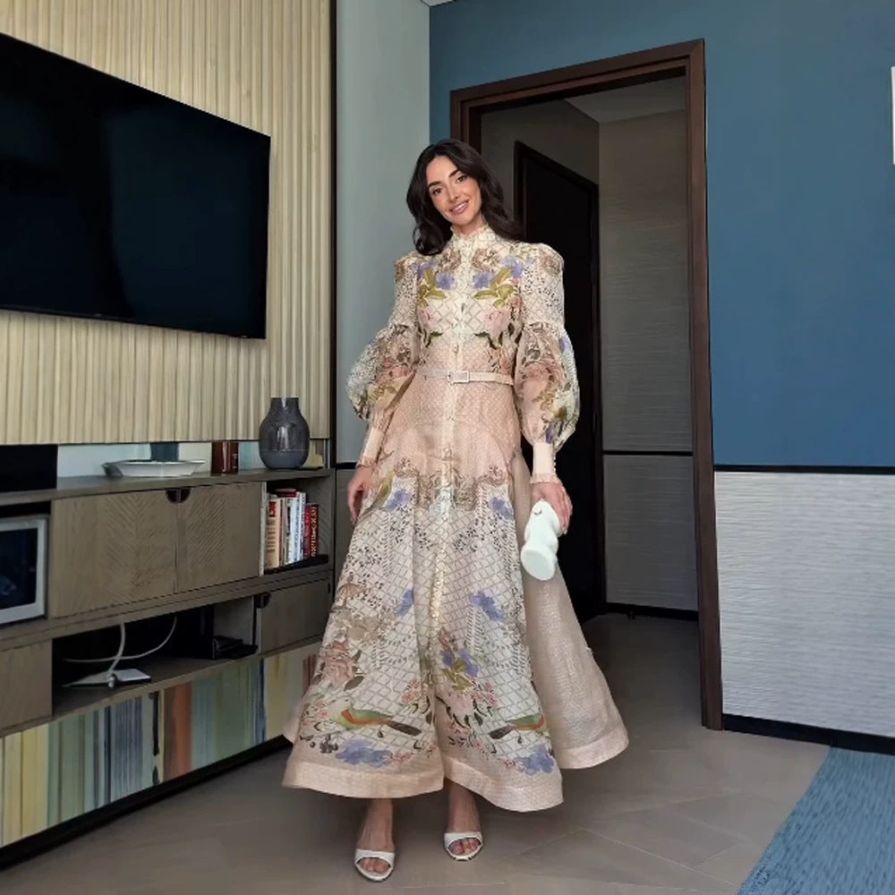 Damen Maxikleid mit floralem Druck, durchgehender Knopfleiste und voluminösen Puffärmeln Echoarchiv