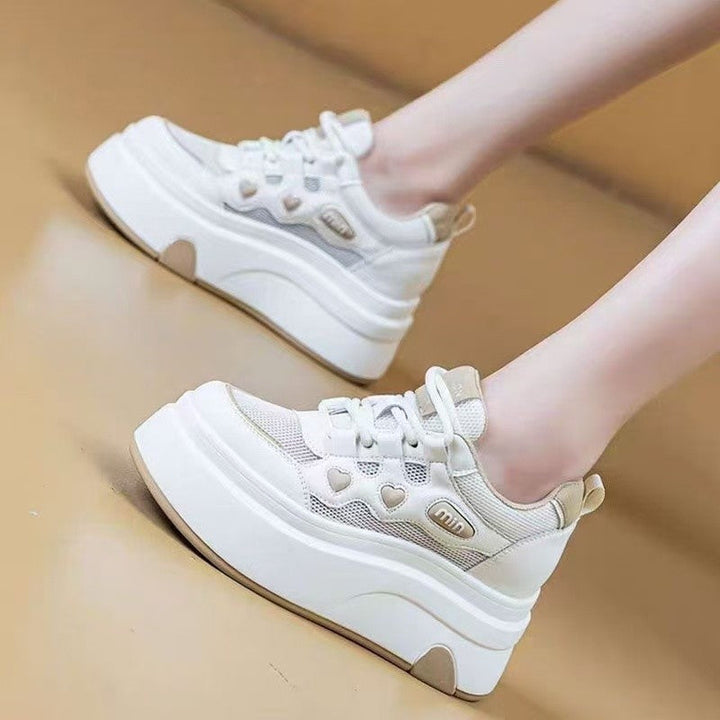 Damen Plateausneakers mit trendigem Design und komfortabler Dämpfung Echo Archiv