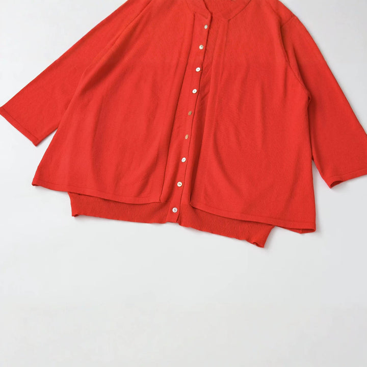 Damen Leichte Cardigan-Bluse mit Rundhalsausschnitt, Dreiviertelärmeln und verdeckter Knopfleiste Echo Archiv