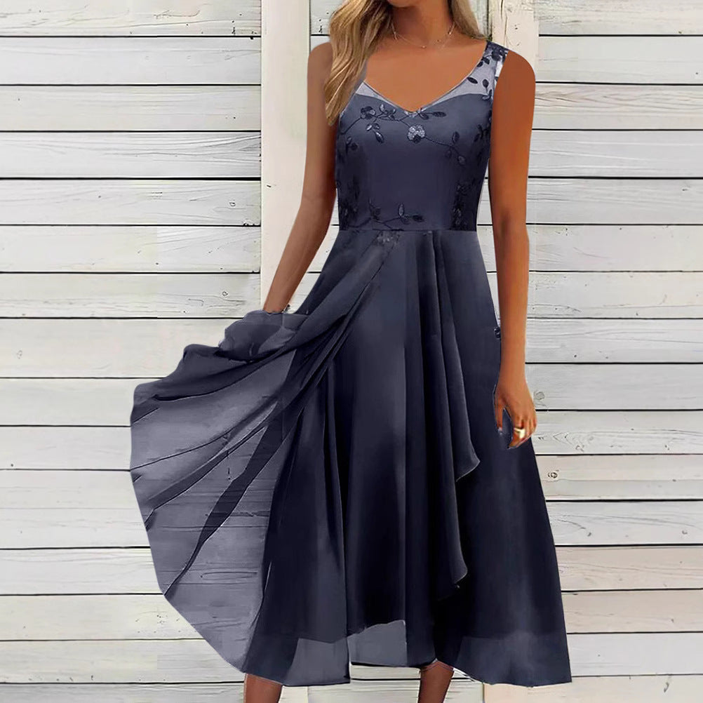 Damen nan A-Linien-Chiffonkleid mit floralem Stickoberteil, V-Ausschnitt, drapiertem Godet-Schwung und verdeckten Seitentaschen Echo Archiv