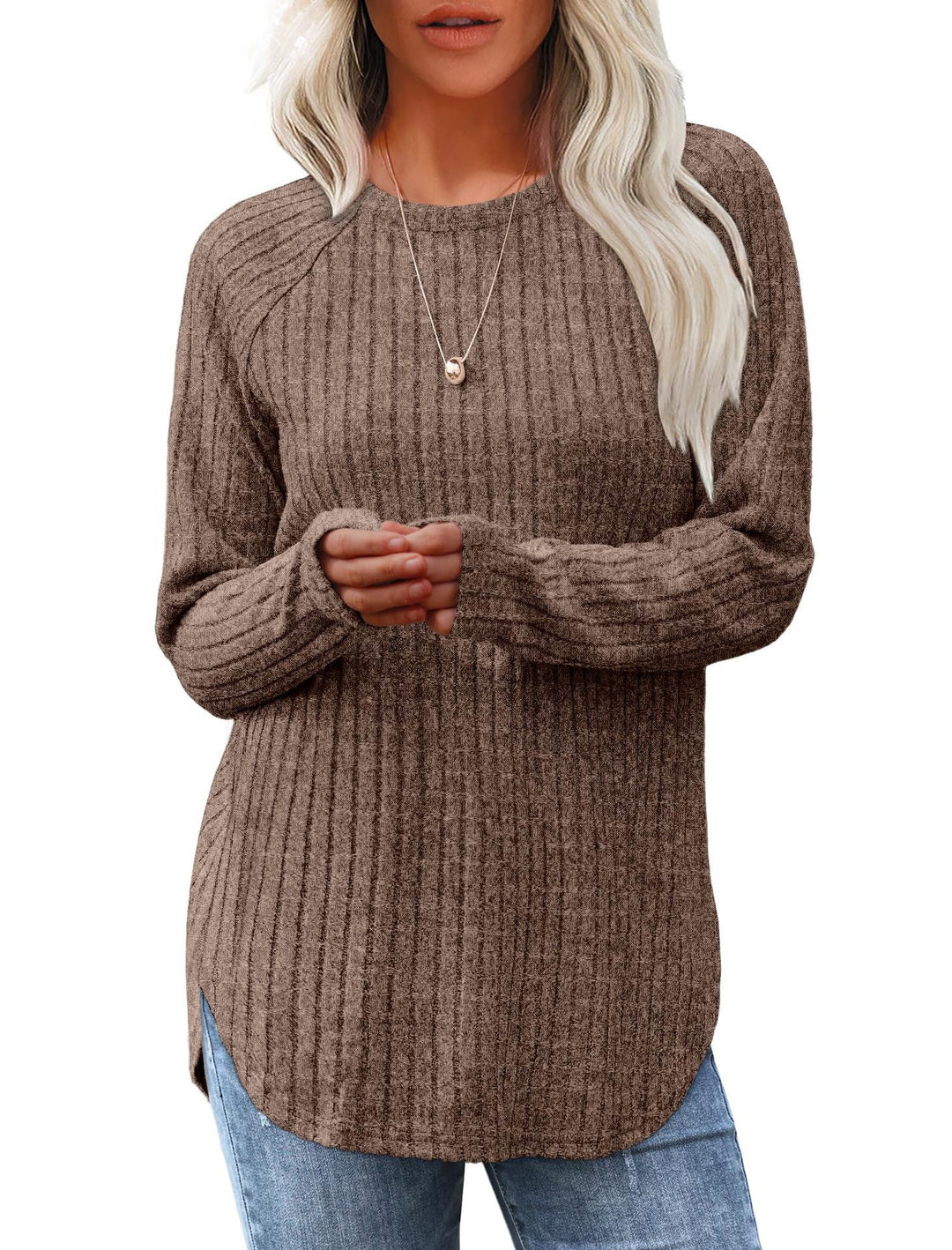 Damen gerippter Strickpullover mit Rundhalsausschnitt Oversize-Passform und Seitenschlitzen Echo Archiv