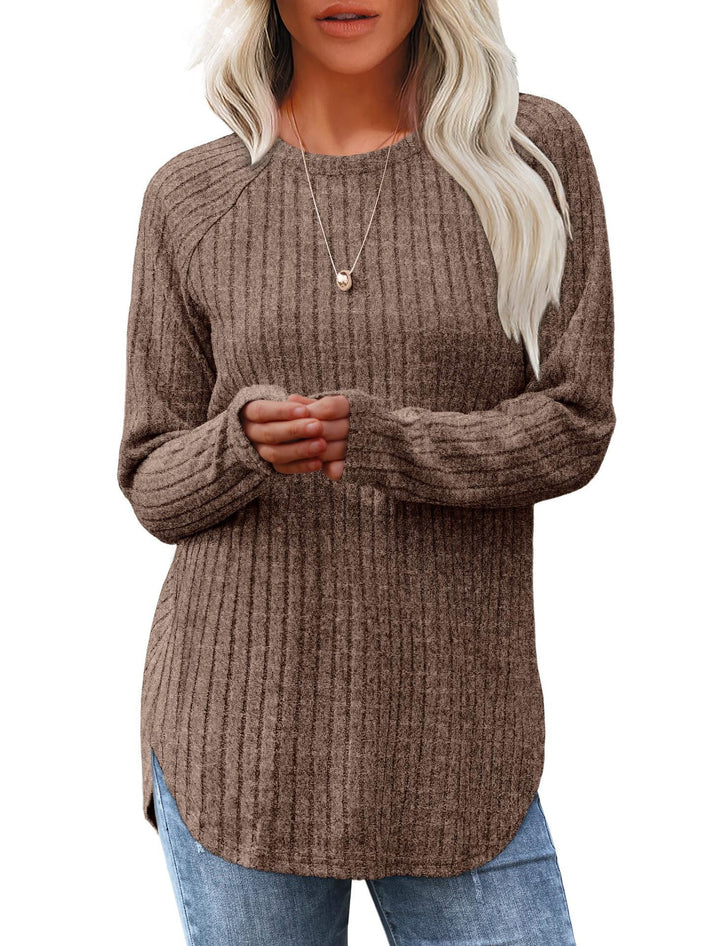 Damen gerippter Strickpullover mit Rundhalsausschnitt Oversize-Passform und Seitenschlitzen Echo Archiv