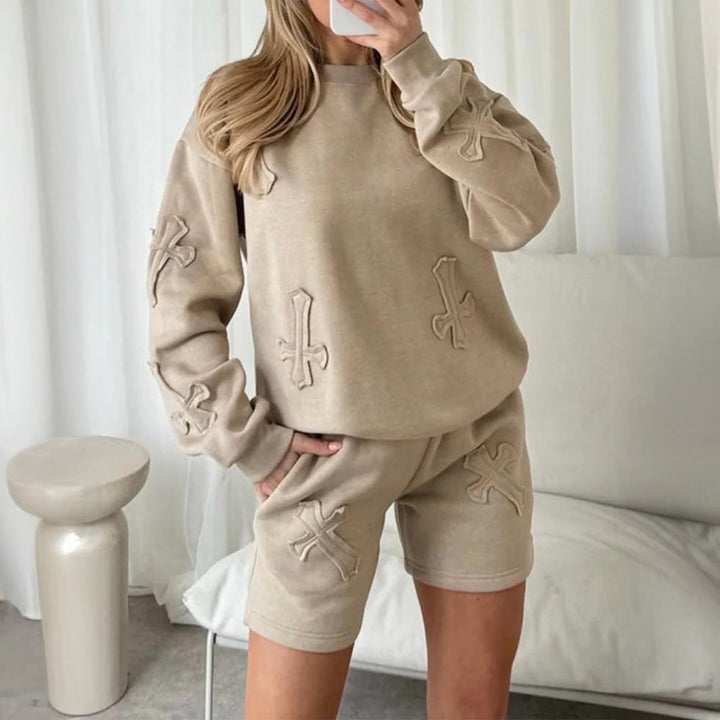 Damen lässiges Sweatshirt- und Short-Set mit dekorativen Schleifen-Applikationen, hohem Rundhalsausschnitt und Tunnelzugbund – Avérine