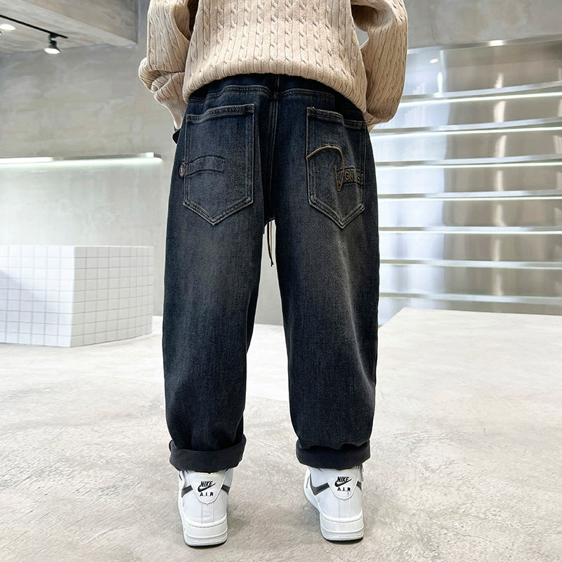 Unisex weite Jeans mit einzigartiger Rückentaschen-Stickerei Echo Archiv