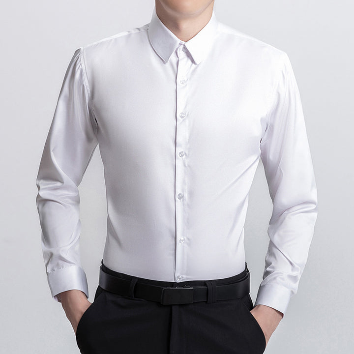 Herren Elegantes Hemd mit glänzenden Stoff und modernem Schnitt Echoarchiv