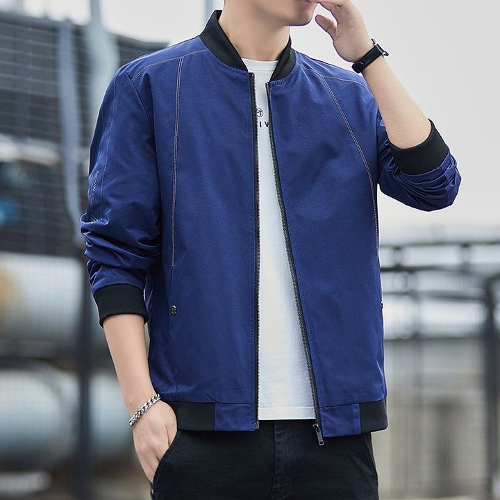 Herren Leichter winddichter Tech‑Bomber mit Rippbündchen und minimalistischen Nahtdetails Echoarchiv
