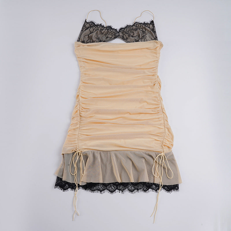 Damen Raffiniertes Wickelkleid mit Spitze und Rüschendetails Echo Archiv