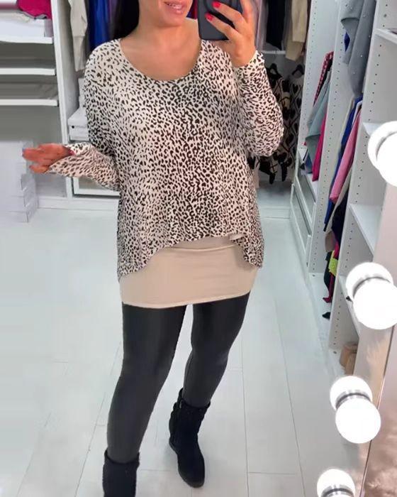 Damen nan weit geschnittenes Tunika-Longsleeve mit Leomuster, abgerundetem Saum und Lagenoptik Echo Archiv