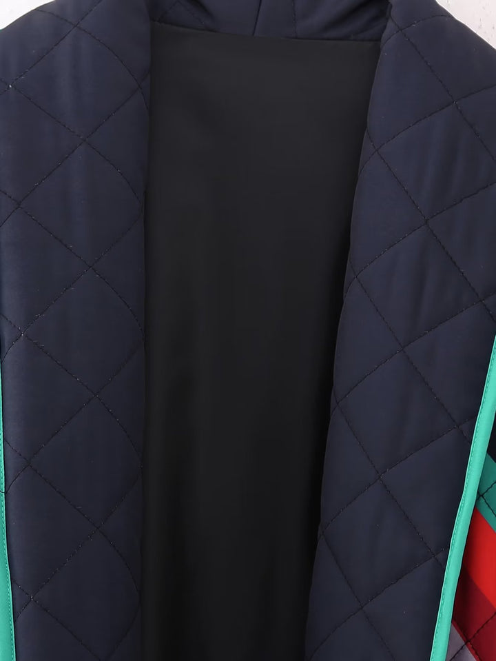 Damen Stepp-Kimonojacke mit geometrischem Colorblock-Print und offener Front Echo Archiv