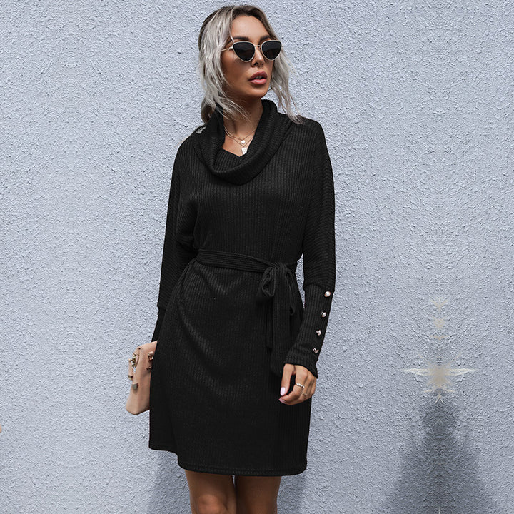 Damen Strickkleid mit weitem Rollkragen, Bindegürtel und Oversize-Ärmeln Echoarchiv