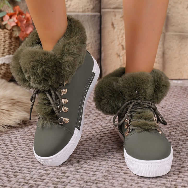 Damen Winterliche Sneaker-Stiefelette mit Kunstfellkragen und Plateau Echoarchiv