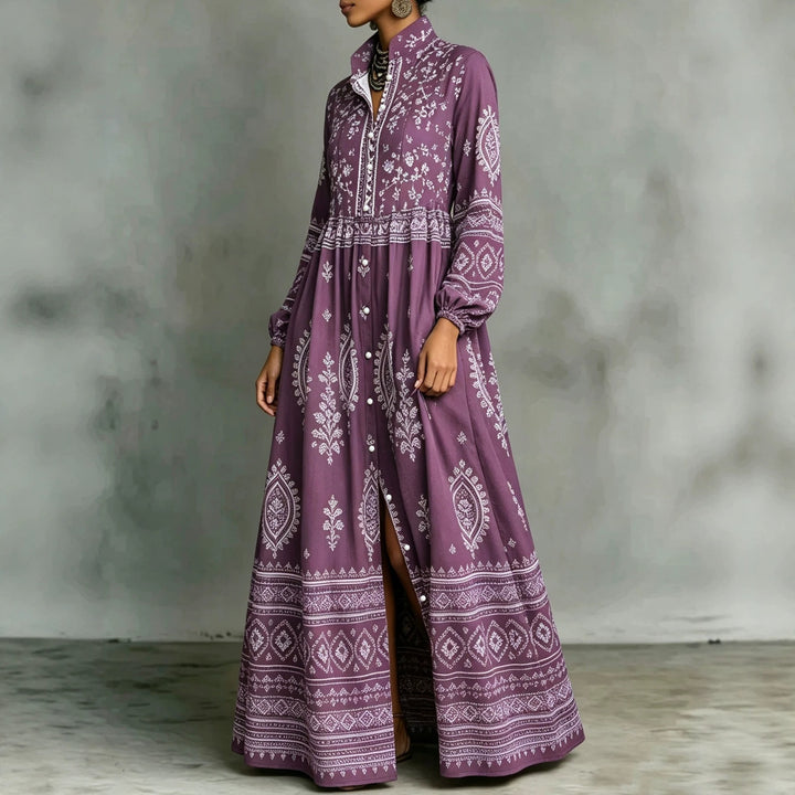 Damen Boho-Maxi-Hemdkleid mit Stickbordüren, hoher Stehkragen und Taschen Echoarchiv