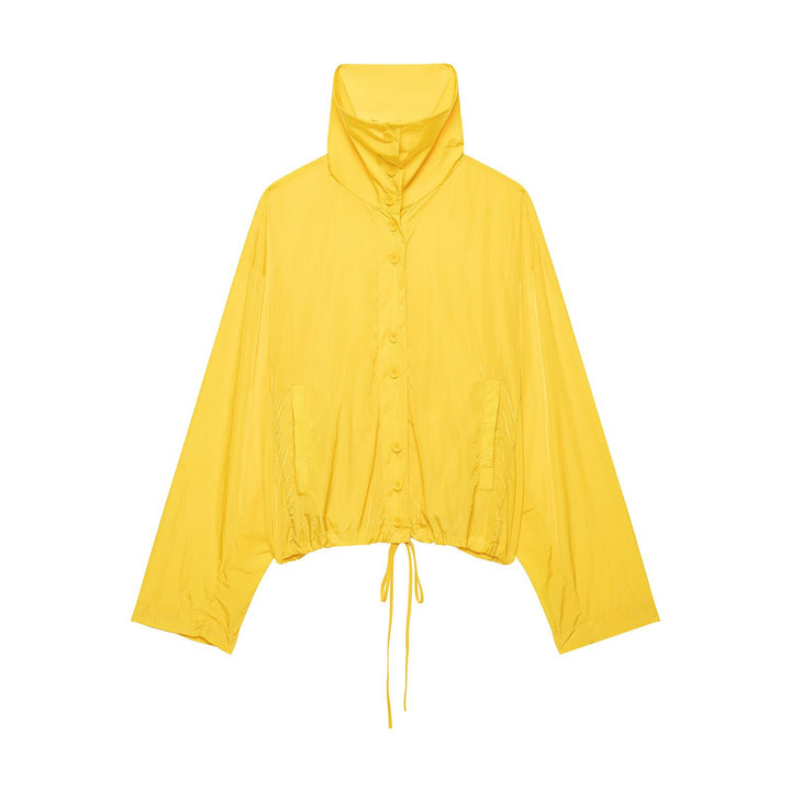 Damen Leichte Cropped-Windjacke mit hohem Stehkragen und Tunnelzug Echo Archiv
