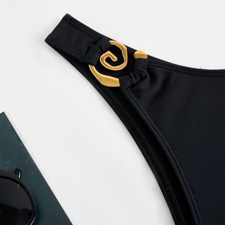 Damen Bikini-Set mit breiten Trägern und modischem Golddetail Echo Archiv