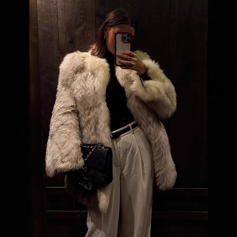 Damen Boxy-Kunstpelzjacke mit strukturierter Shag‑Optik und voluminösem Schalkragen Echoarchiv