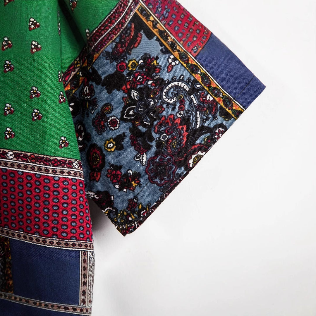 Herren Kurzarmhemd im kreativen Patchwork-Design mit Knopfdetails Echoarchiv
