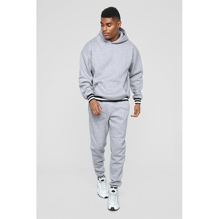 Herren Sportliches Sweatshirt und Jogginghose Set Echoarchiv