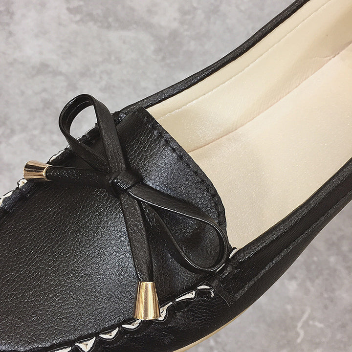 Damen Lederoptik Mokassin-Slipper mit Dekorschleife und profiliertem Gummisohlen-Design – Lioré