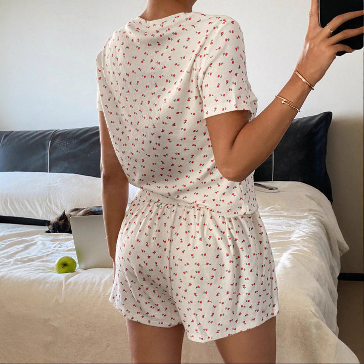 Damen lässiges Schlafanzugset aus atmungsaktivem Baumwollstoff mit zartem Blumendruck Echo Archiv