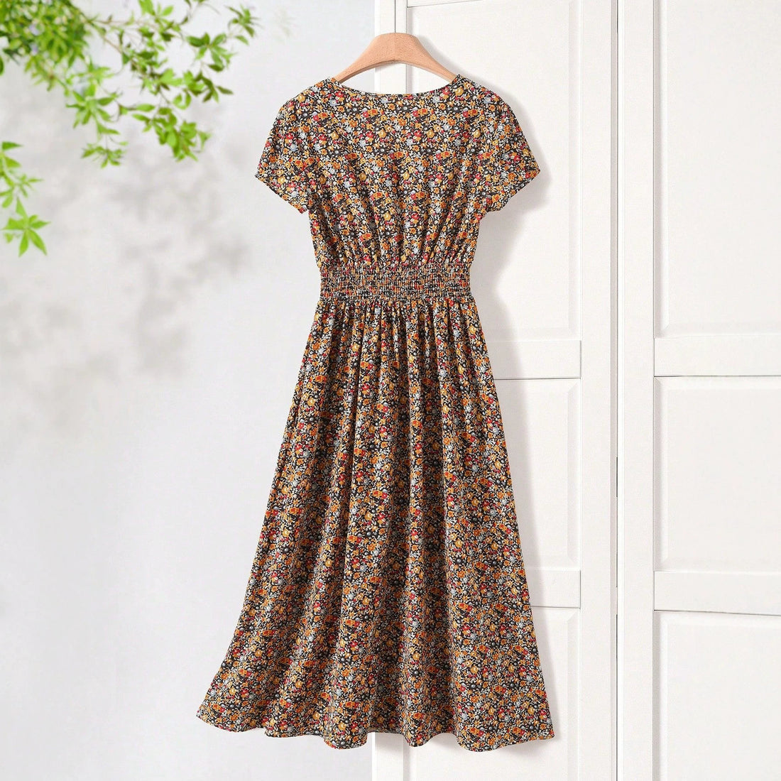 Damen Sommerliches Midikleid mit elastischem Bund und floralen Mustern – Élara