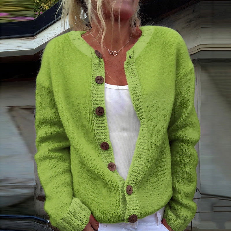 Damen nan kuscheliger Strickcardigan mit Zierholzknöpfen und Rundhalsausschnitt Echo Archiv