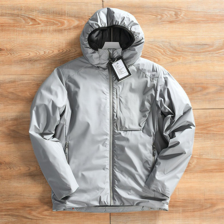 Damen Leichte wattierte Kapuzenjacke mit minimalistischer Outdoor-Isolierung Echoarchiv