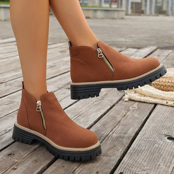 Damen Chelsea-Stiefelette mit profilierter Gummisohle und seitlichem Reißverschluss – Varelle