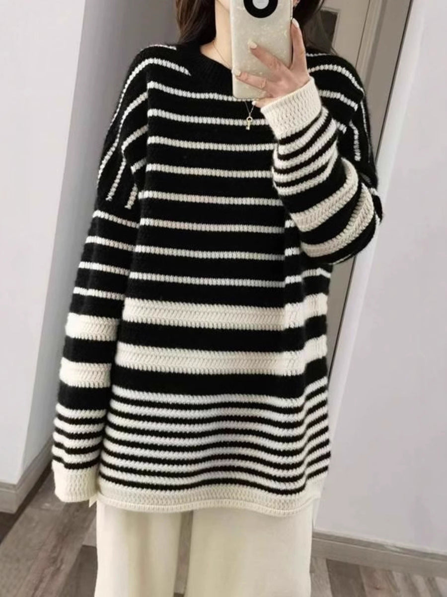Damen Oversize-Longpullover aus grobem Streifenstrick mit Rundhalsausschnitt Echoarchiv
