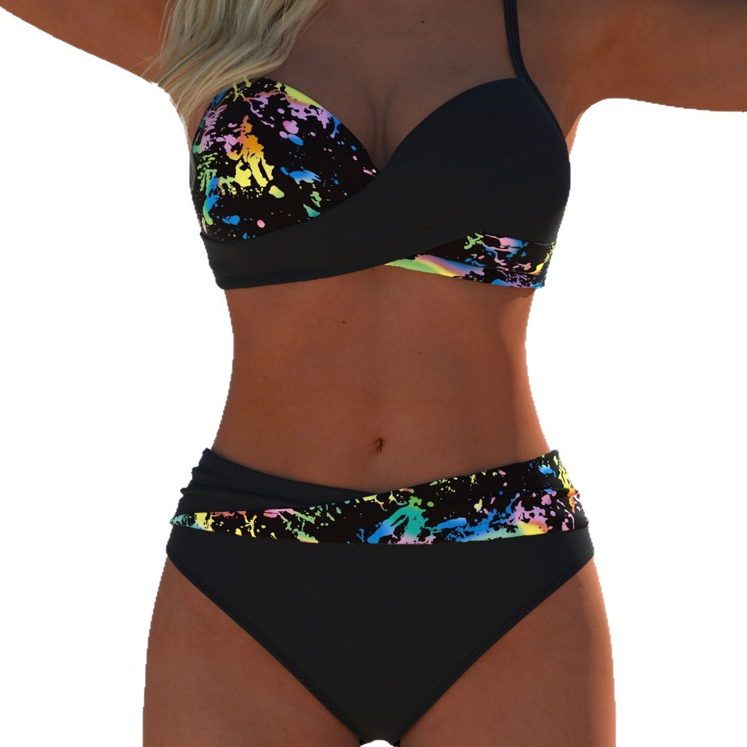 Damen Hochgeschnittener Bikini mit modischem Druck und verstellbaren Seitenbanden Echo Archiv