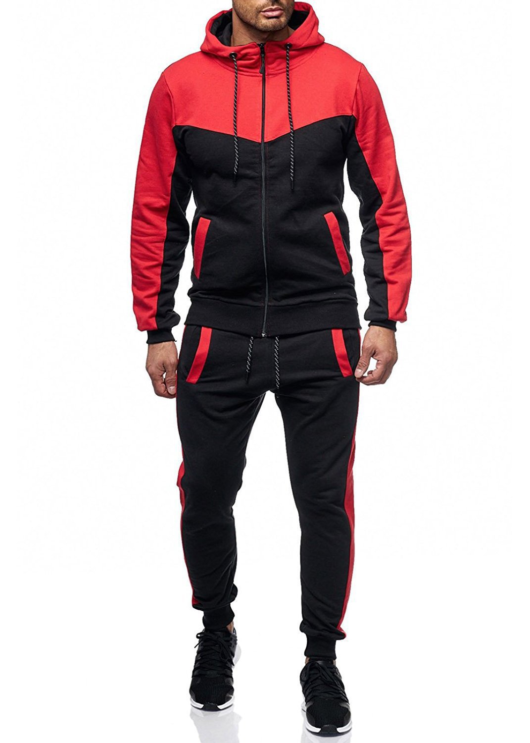 Herren Sportanzug mit Kapuze und seitlichen Taschen Echoarchiv