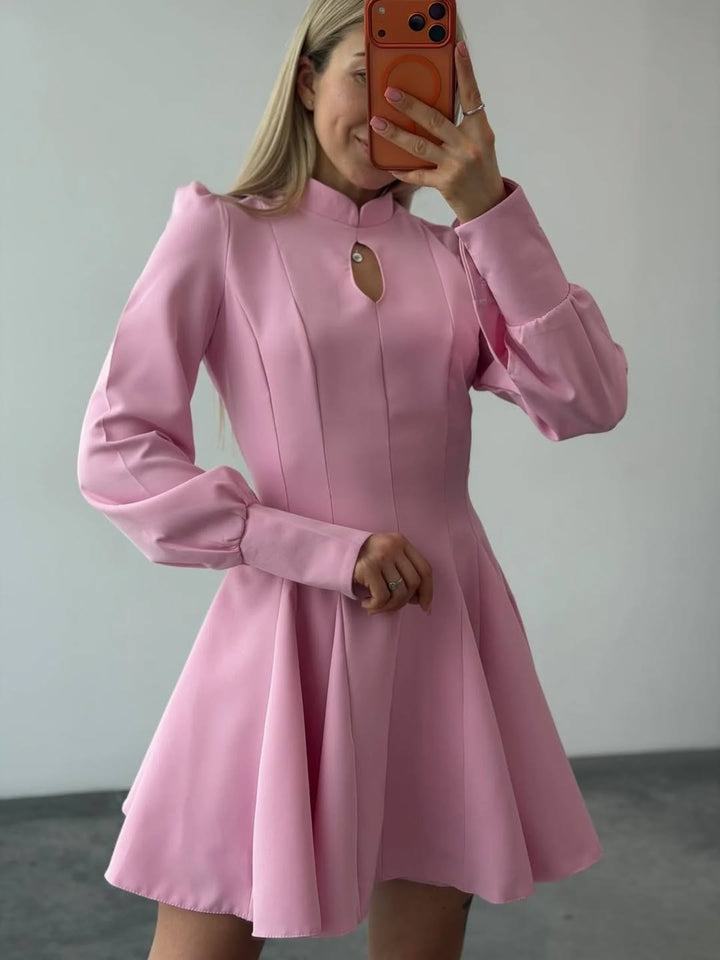 Damen A-Linien Minikleid mit Stehkragen, Schlitzdetail und Ballonärmeln Echoarchiv