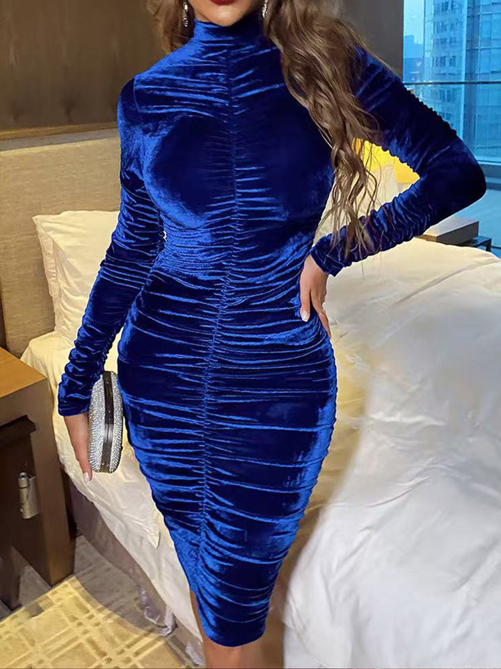 Damen Elegantes figurbetontes Samtkleid Echo Archiv