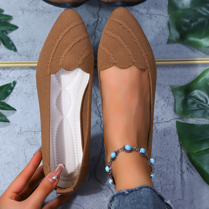 Damen  spitze Ballerina-Slipper mit wellenförmiger Kantenverzierung und gestricktem Obermaterial Echo Archiv